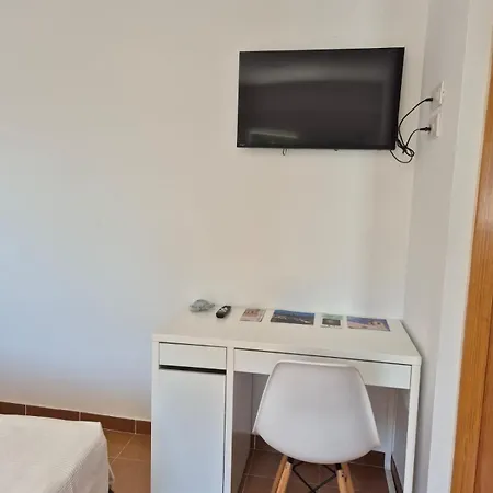 Rural Antonio Ponz 2*